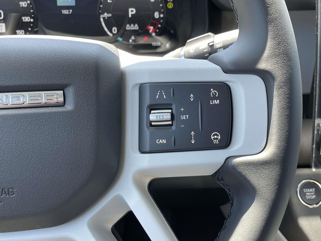 New 2026 Woolstone Green Land Rover S image 37