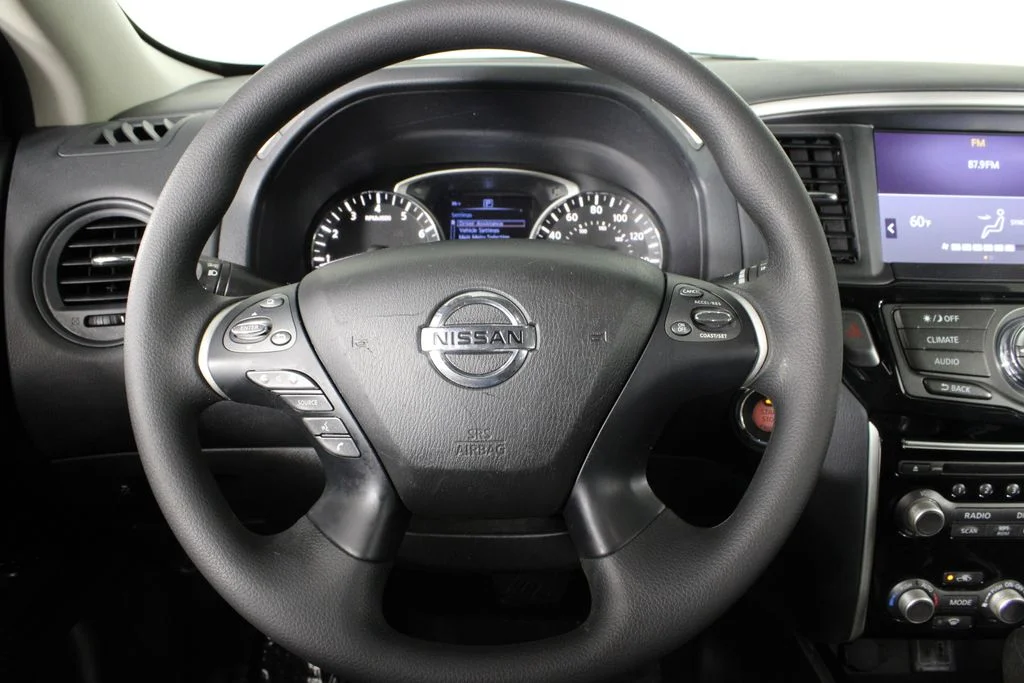 2020 Nissan Pathfinder S - Photo 25