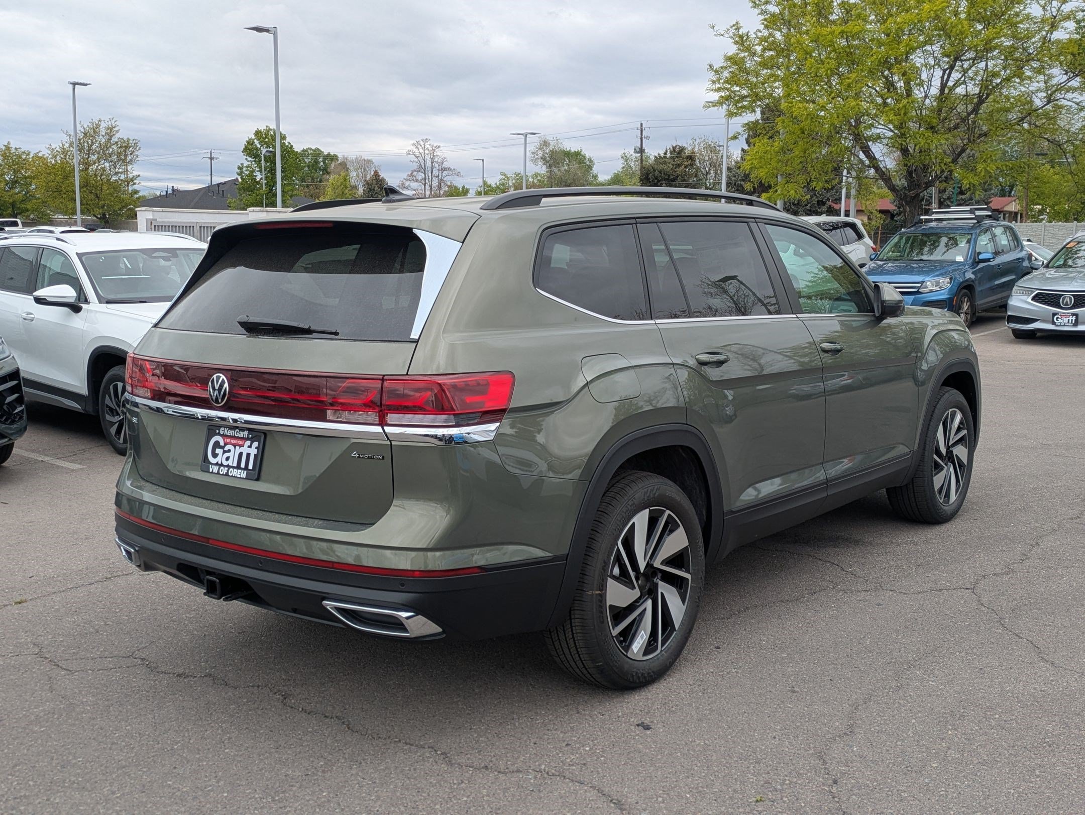 New 2026 Avocado Green Pearl Volkswagen 2.0T SE w/Technology image 3