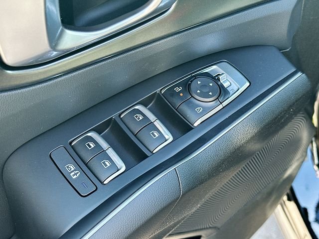 Certified Used 2026 Black Kia EX image 18