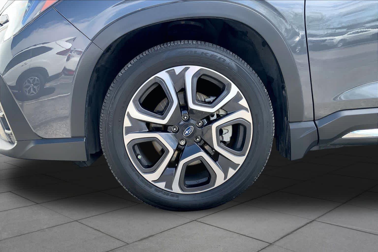 Used 2023 Magnetite Gray Metallic Subaru Touring image 9