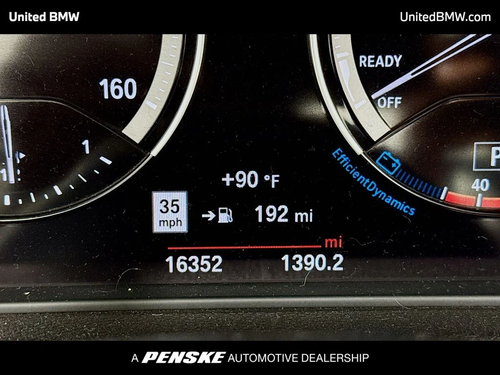 Used 2020 Melbourne Red Metallic BMW 230i xDrive image 7