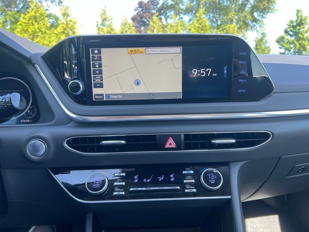 Used 2020 Blue Hyundai Limited image 6