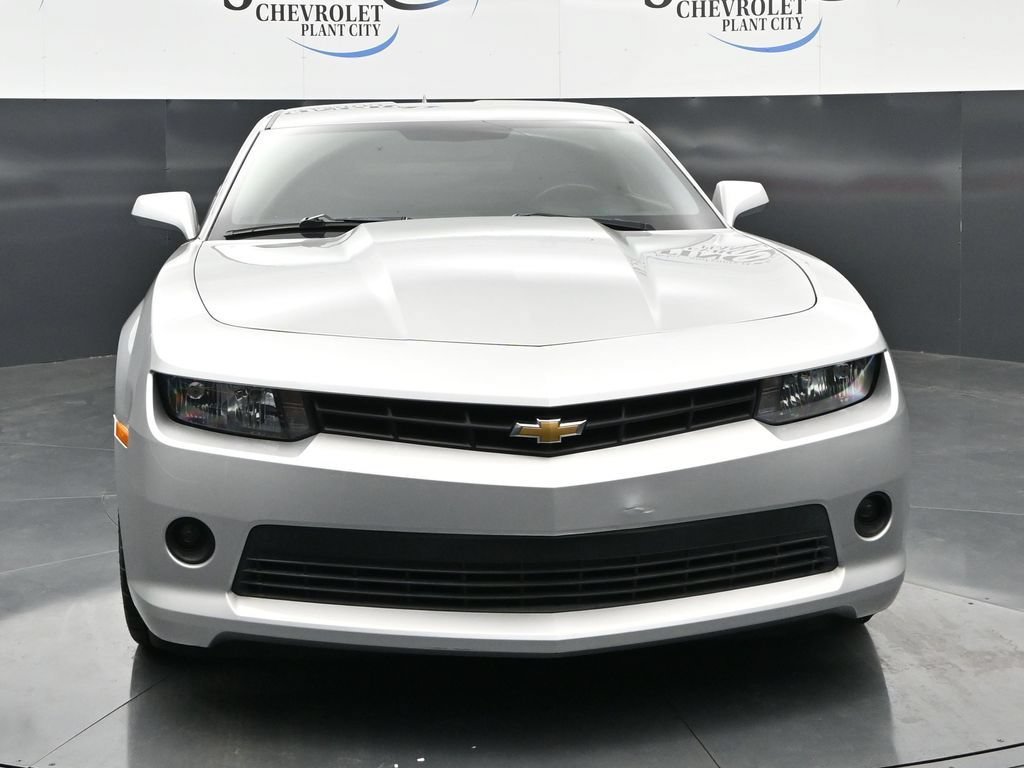 Used 2015 SILVER ICE METALLIC Chevrolet LT image 2
