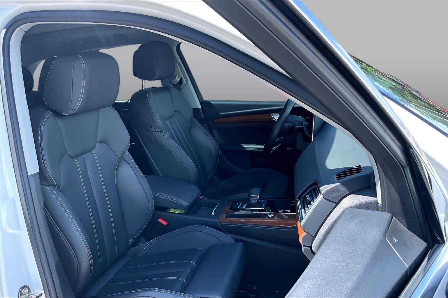 Used 2022  Audi S line Prestige image 9