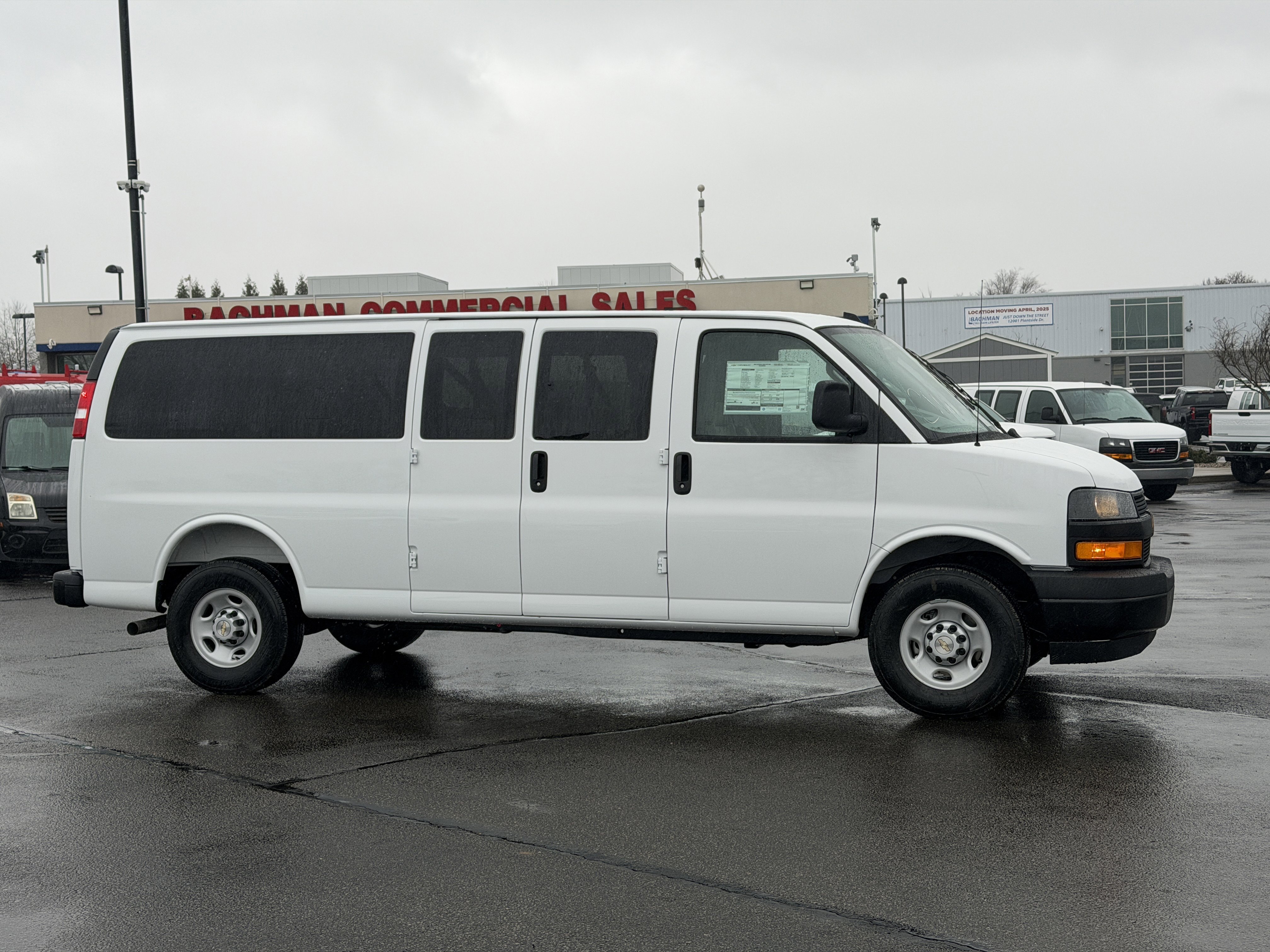 New 2025 Summit White Chevrolet 1LS image 3