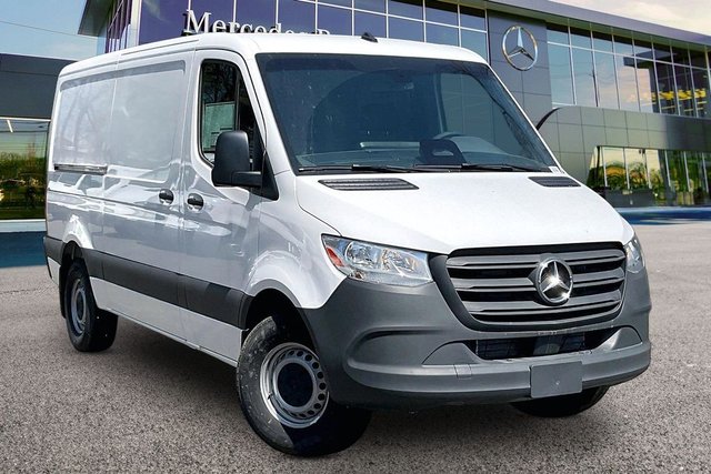 2025 Mercedes-Benz Sprinter Cargo Van Cargo 144 WB