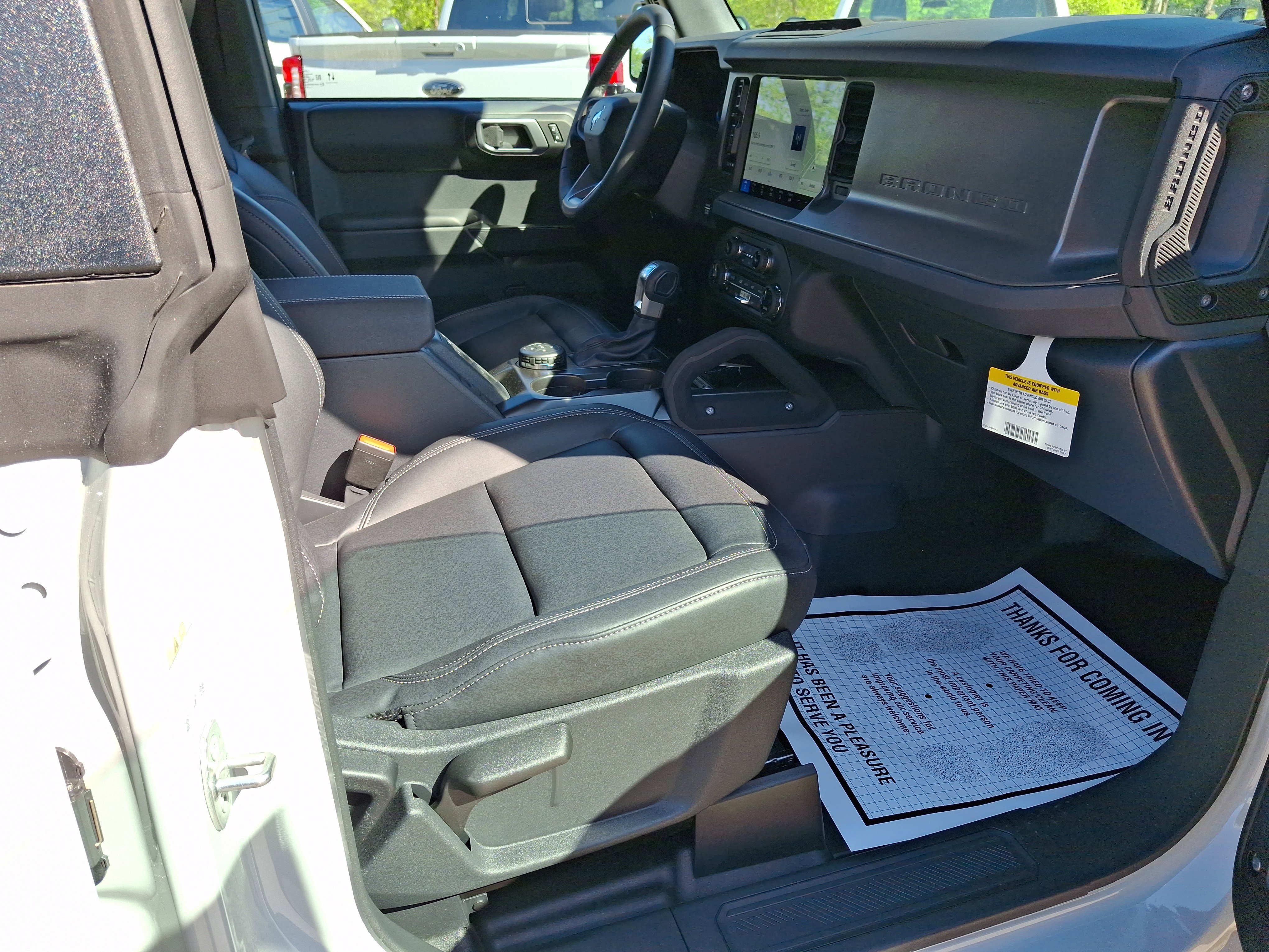 New 2026 Avalanche Gray Ford Badlands® image 18