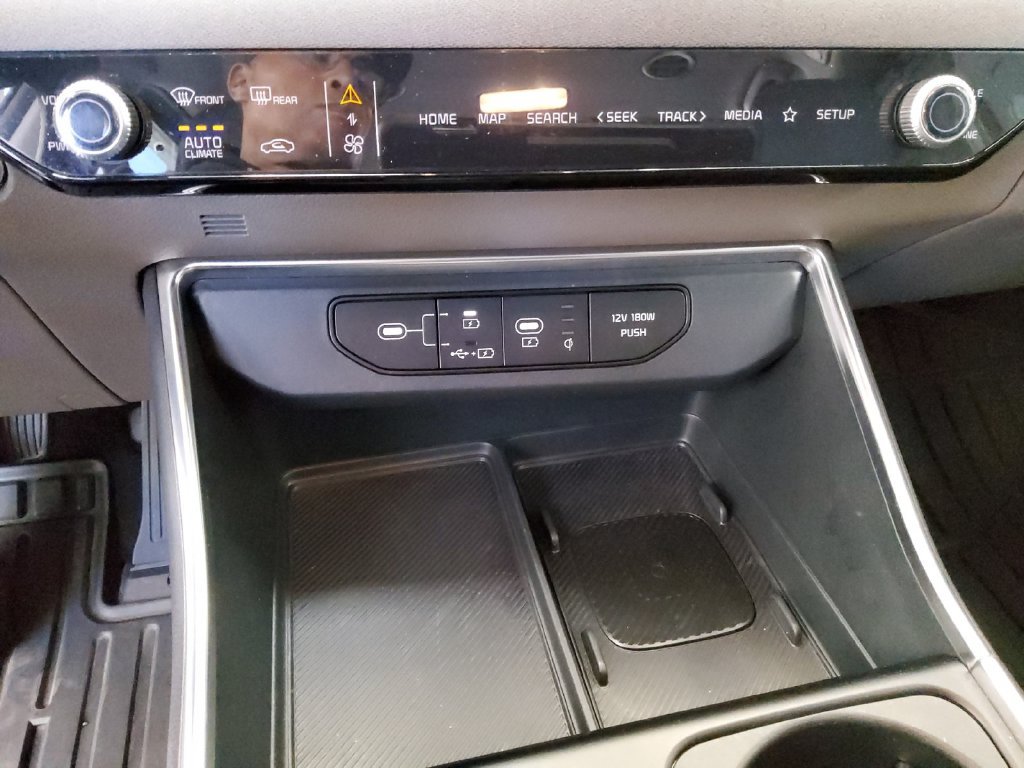 Certified Used 2026 White Kia EX image 23