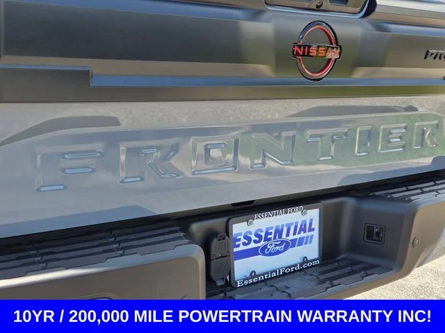 Used 2025 Boulder Gray Metallic Nissan PRO-4X image 16