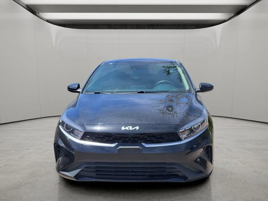 2024 Kia Forte LXS - Photo 6