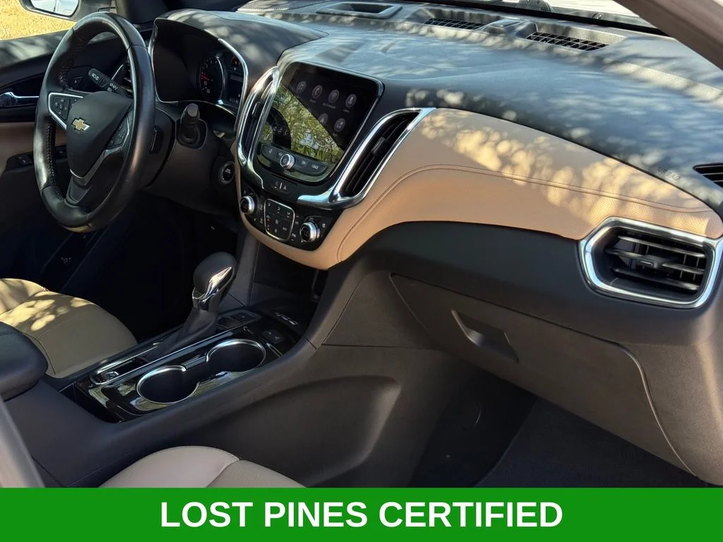 Used 2022 White Chevrolet Premier image 25