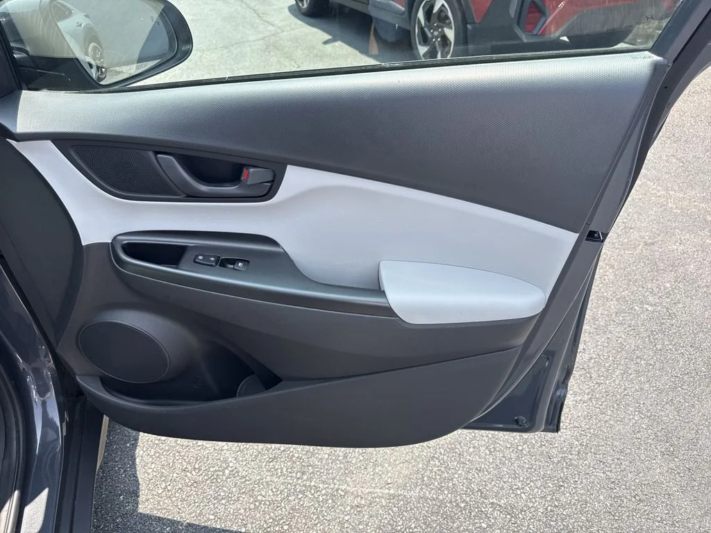 Used 2023 Gray Hyundai SEL image 30