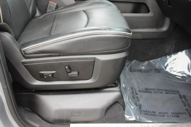 Used 2020 Silver Ram Limited image 32