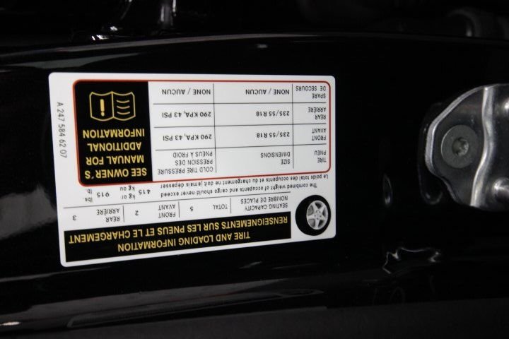 Used 2022 Black Mercedes-Benz GLA 250 image 39