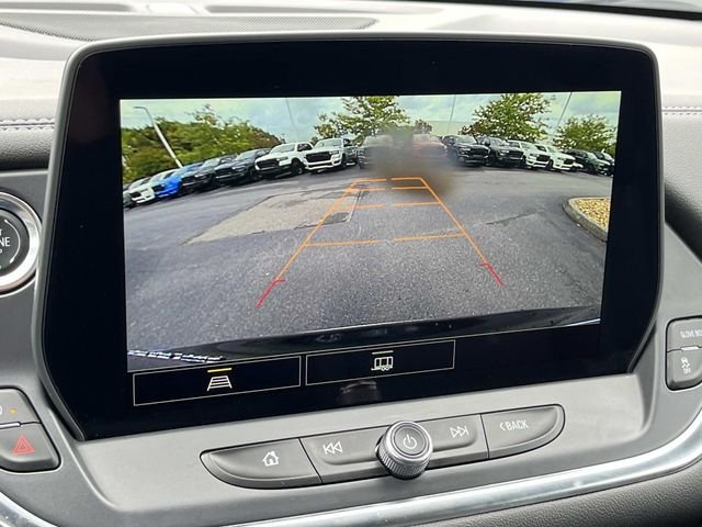 Used 2025 Black Chevrolet LT image 34