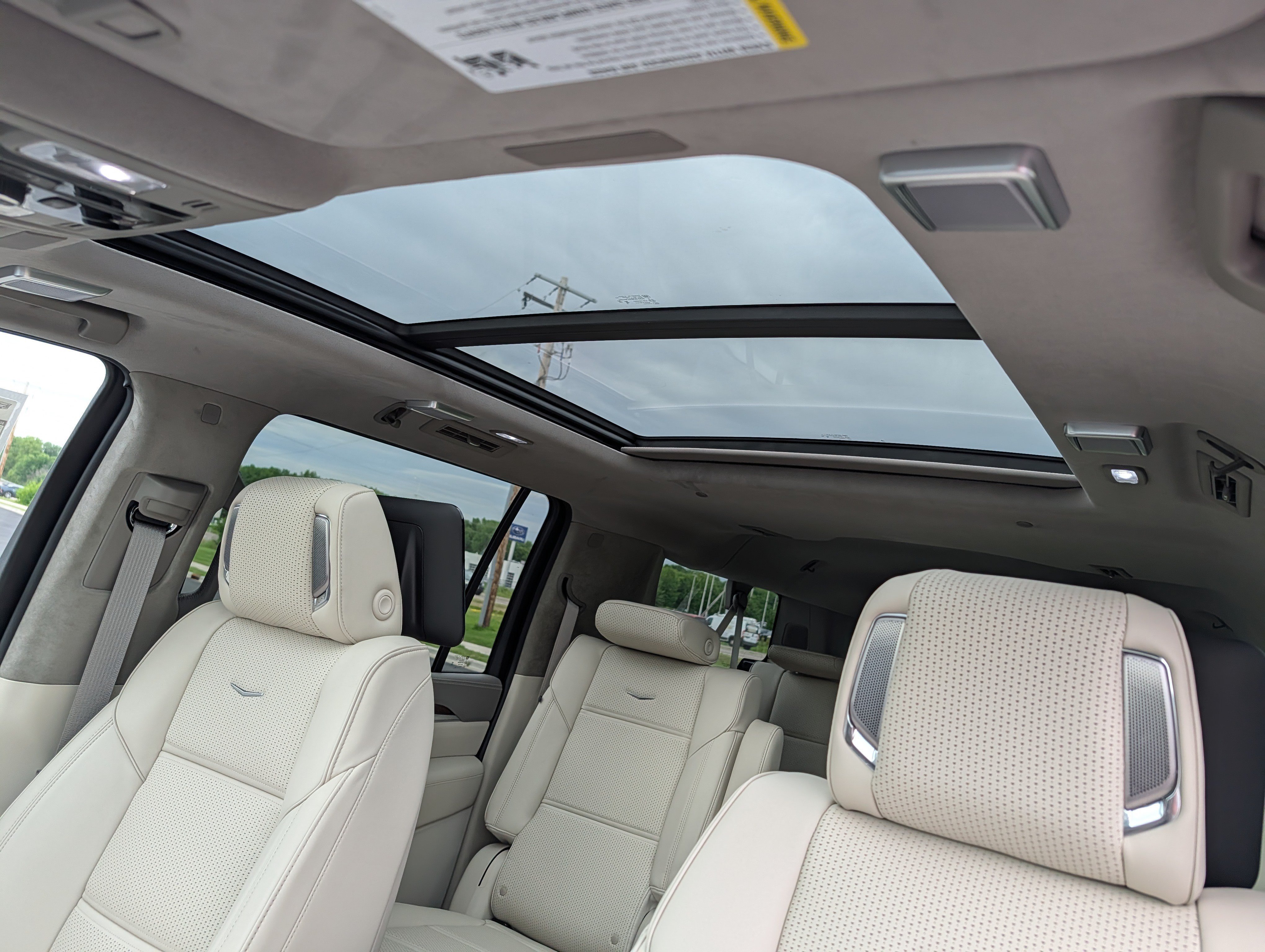 2026 Cadillac Escalade ESV Platinum Luxury - Photo 19