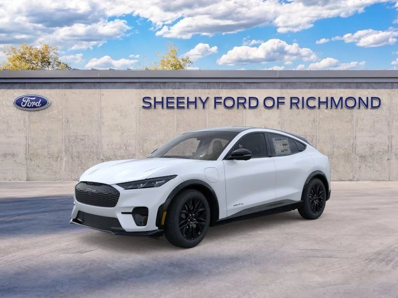 New 2026 Star White Metallic Tri-coat Ford Premium image 2