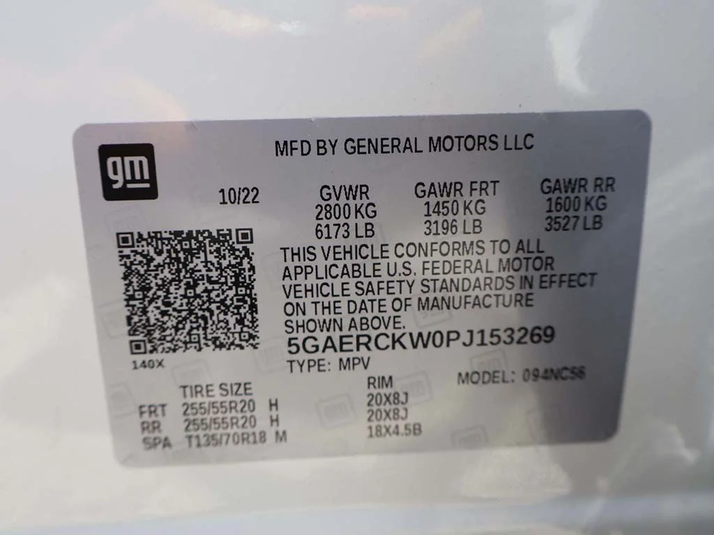 Used 2023 White Buick Premium Group image 67