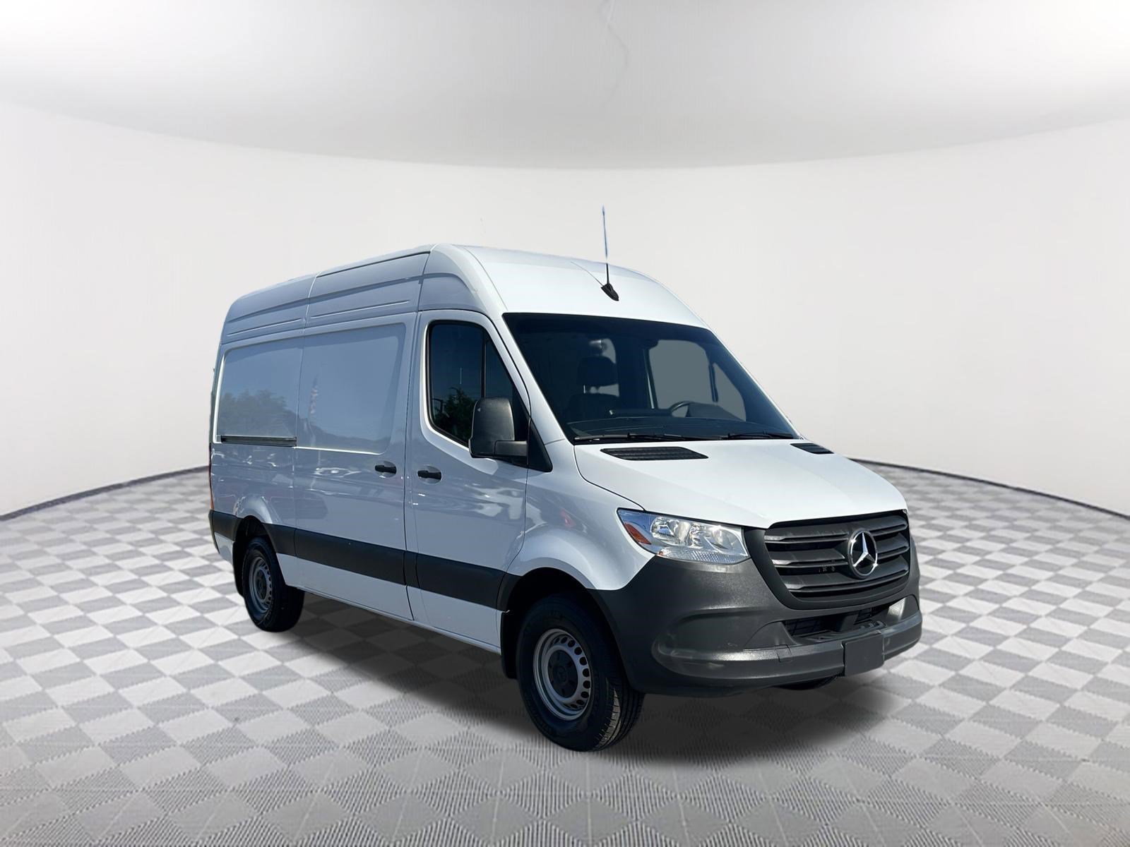 Used 2024 Arctic White Mercedes-Benz Cargo 144 WB image 3