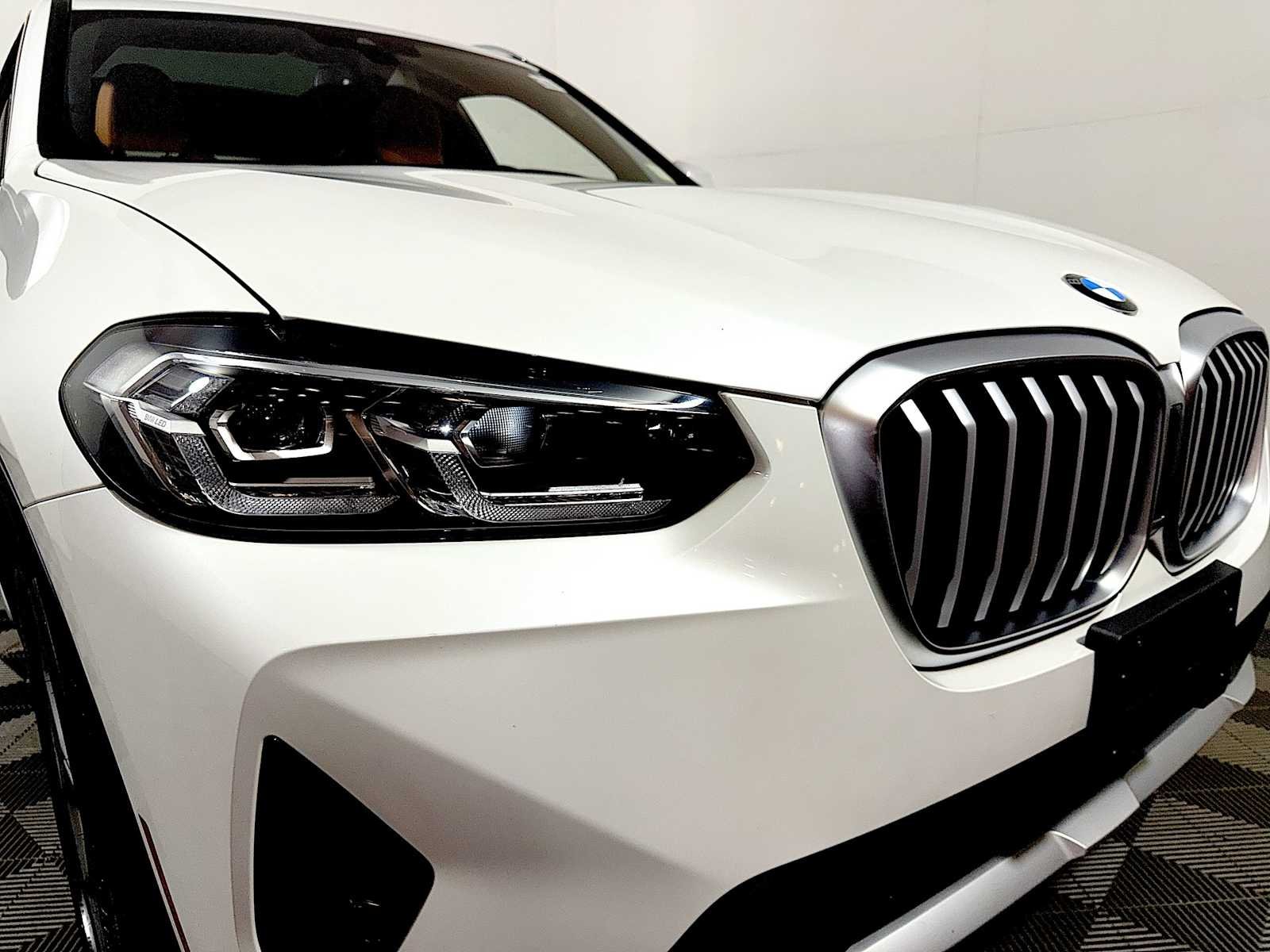 Certified Used 2024 Mineral White Metallic BMW xDrive30i image 25