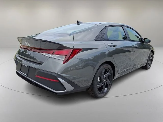 New 2026 Gray Hyundai SEL Sport image 7