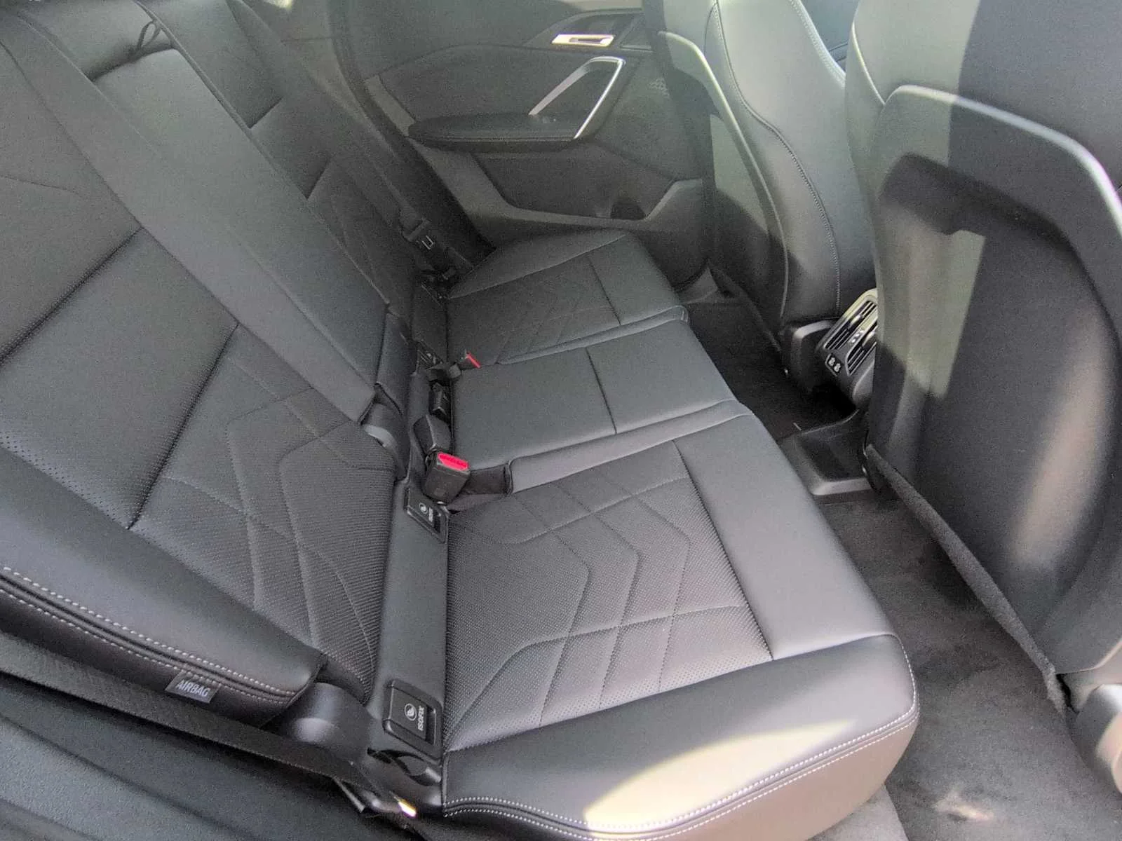 Used 2026 Black Sapphire Metallic BMW xDrive28i image 21