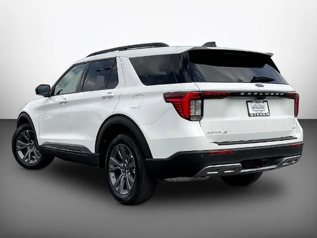 New 2026 Star White Metallic Tri-Coat Ford Active image 44