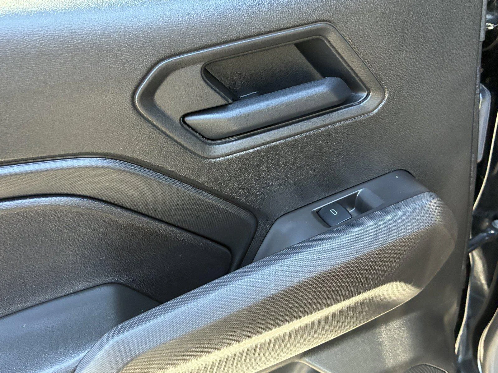Used 2025 Black Chevrolet Trail Boss image 16