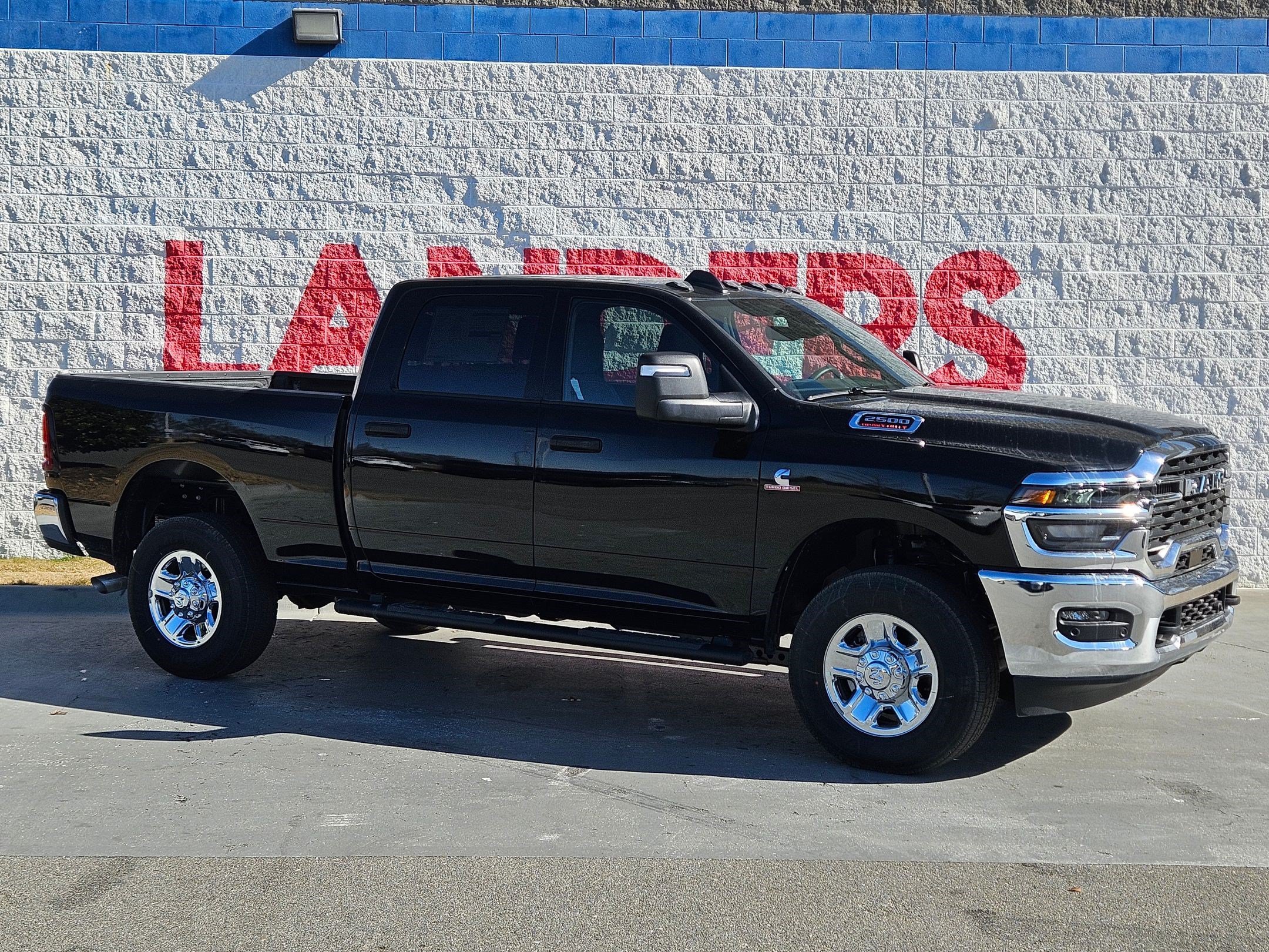New 2026 Diamond Black Crystal Pearl-Coat Exterior Paint RAM Tradesman image 1