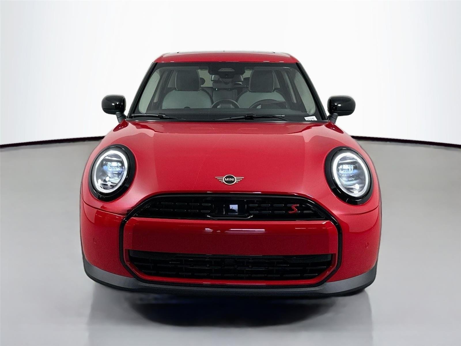 Used 2025 Chili Red II MINI Cooper S image 2