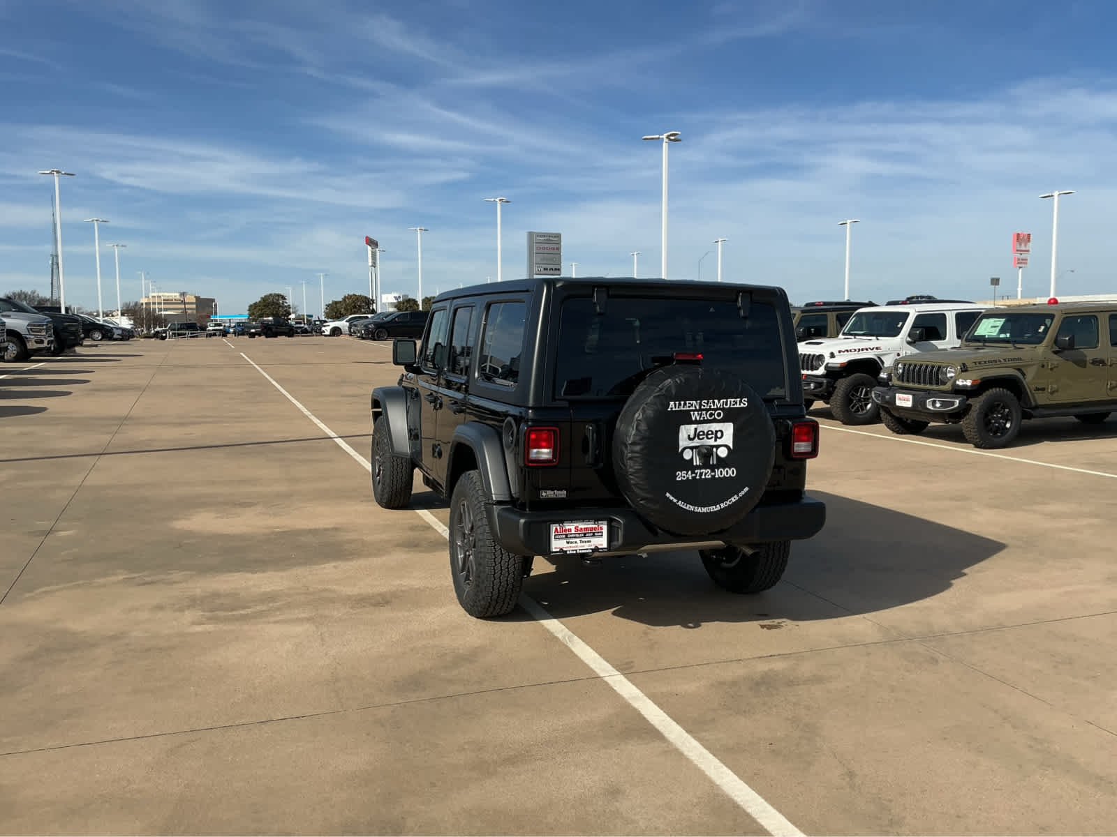 New 2026 Black Clear-Coat Exterior Paint Jeep Sport S image 9