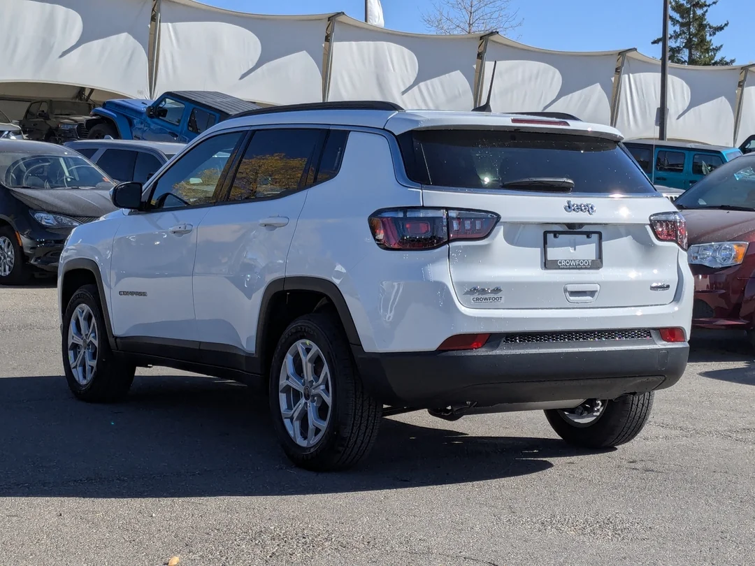 New 2026 White Jeep North - - 4x4 - Panoramic Sunroof - Alpine Audio - Adaptive Cruise - Power Liftgate & More! image 6