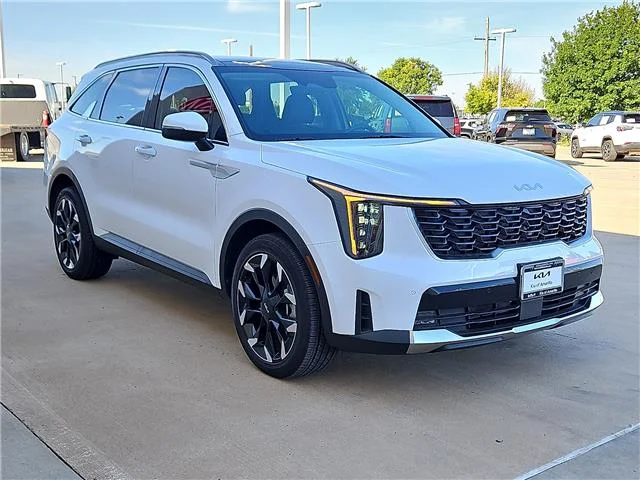 Used 2025 Wolf Gray KIA EX (DCT) Front-Wheel Drive image 4