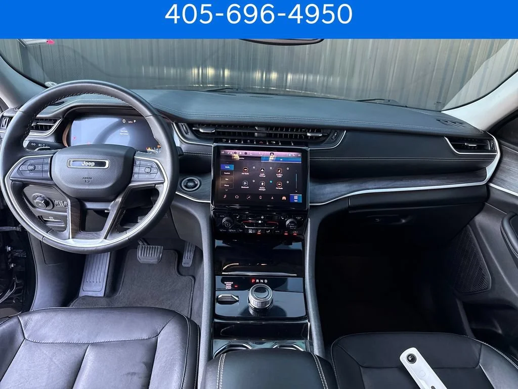 Pre-Owned 2023 Jeep Grand Cherokee Limited