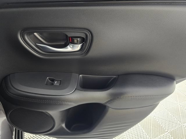 2025 Honda HR-V LX - Photo 37