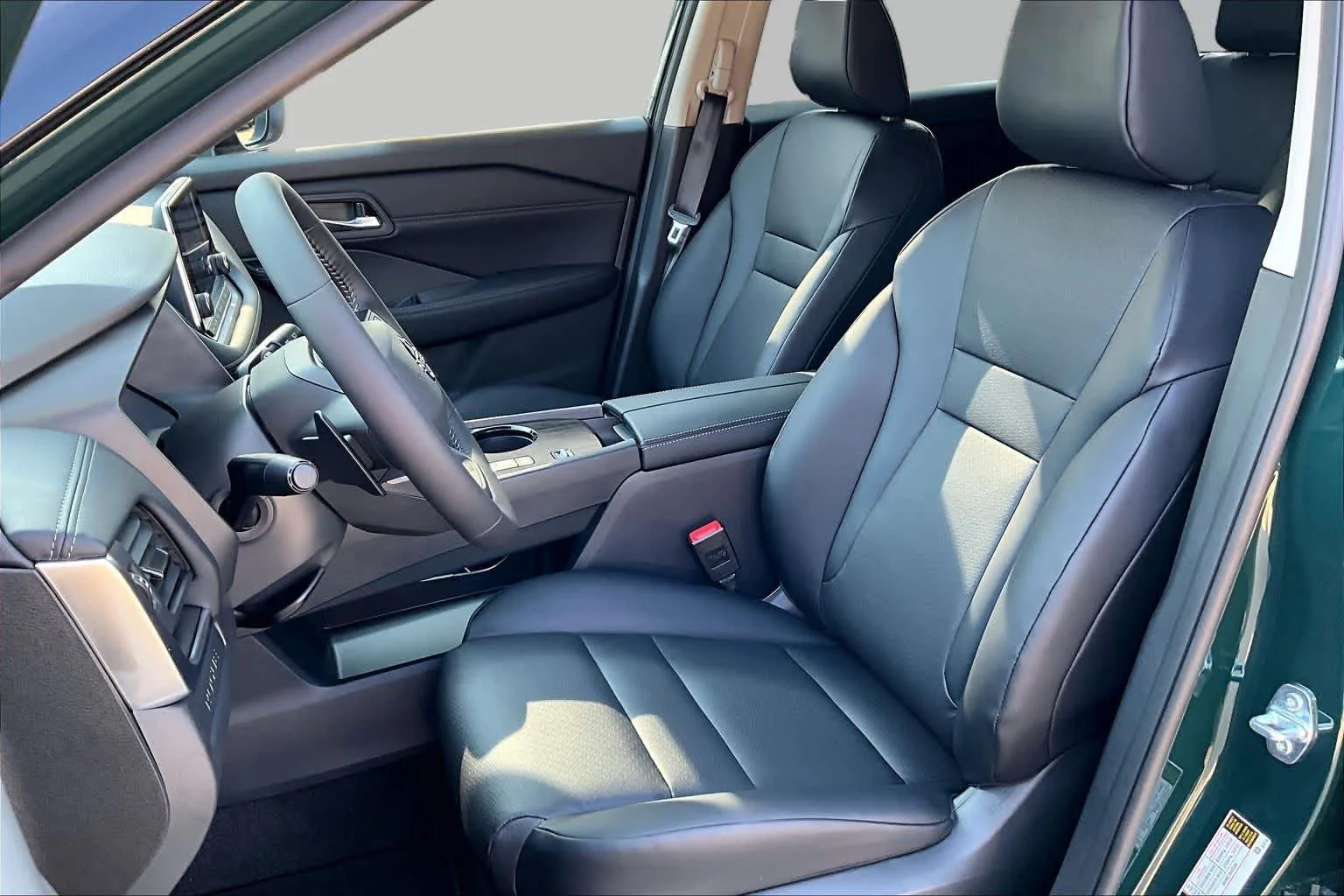 New 2027 Obsidian Green Pearl Nissan Dark Armor image 9