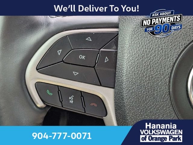 Used 2018 Black Jeep Altitude image 26