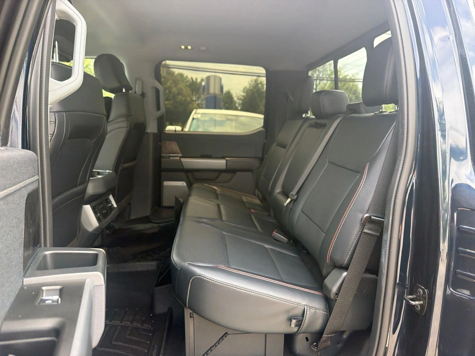 Used 2024 Antimatter Blue Ford LARIAT image 7