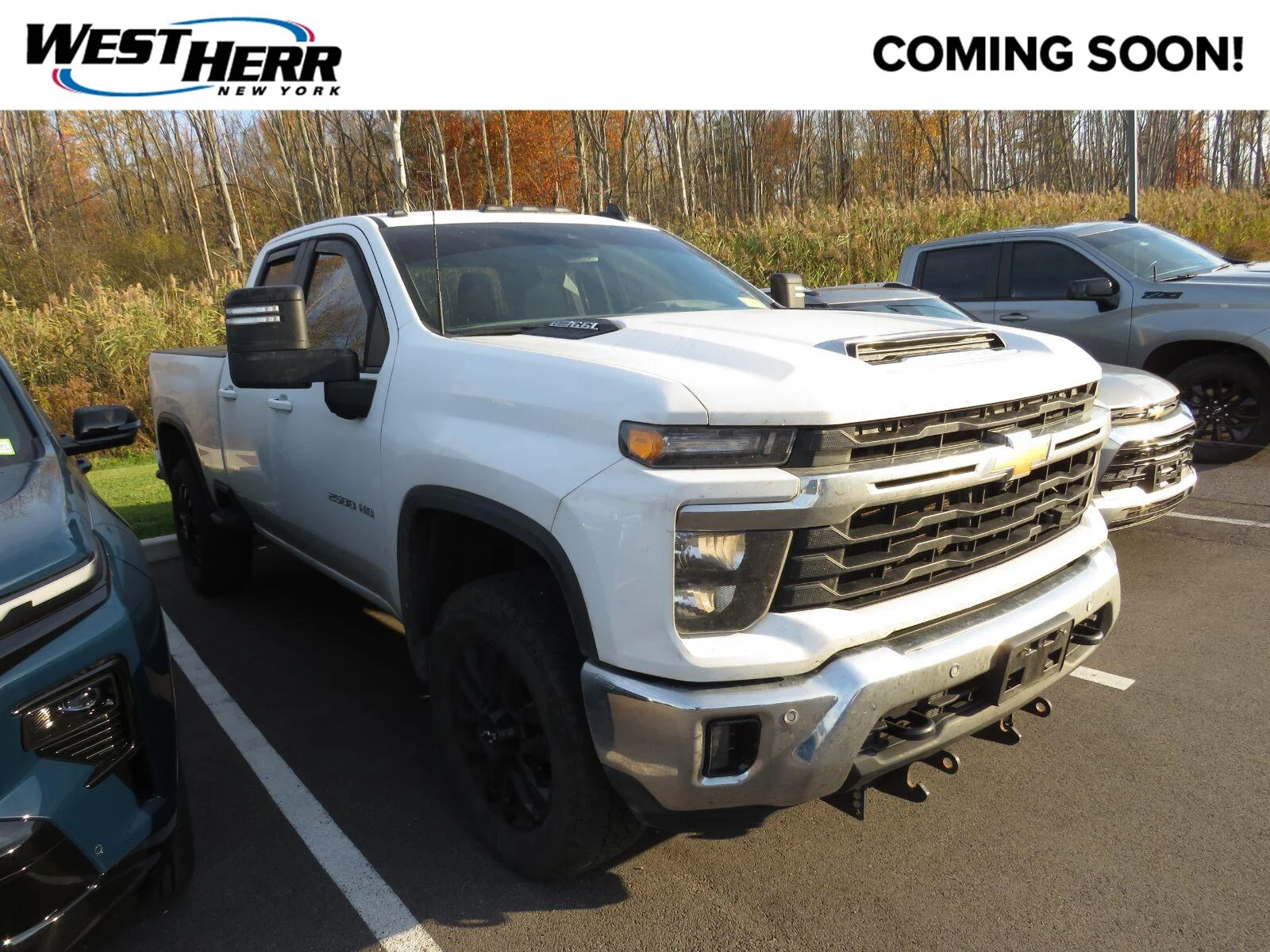 Used 2025  CHEVROLET TRUCK  image 1