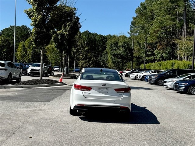 2018 Kia Optima EX photo 4