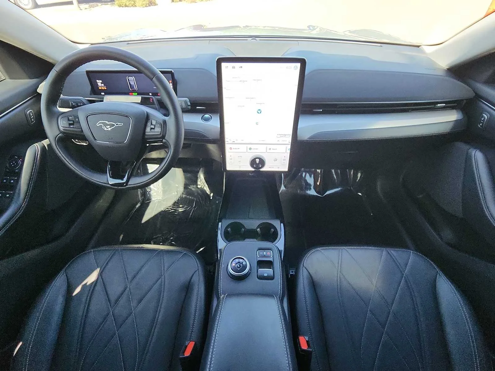 Used 2023 Vapor Blue Metallic Ford Select image 29