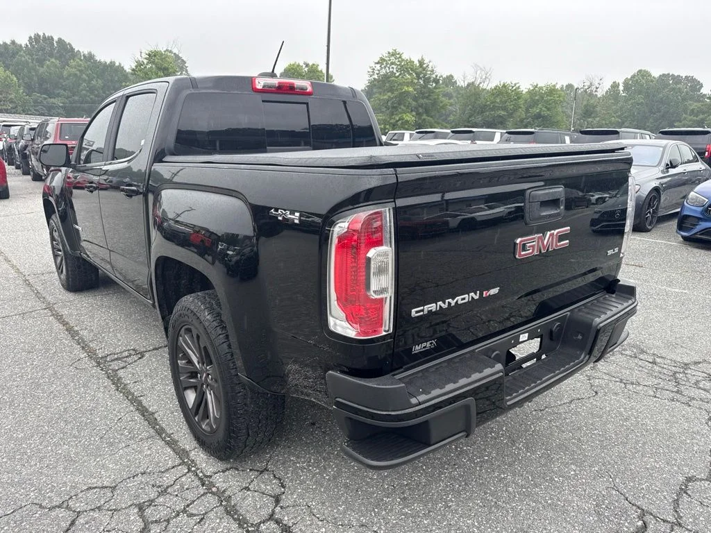 Used 2018 Black GMC SLE1 image 4