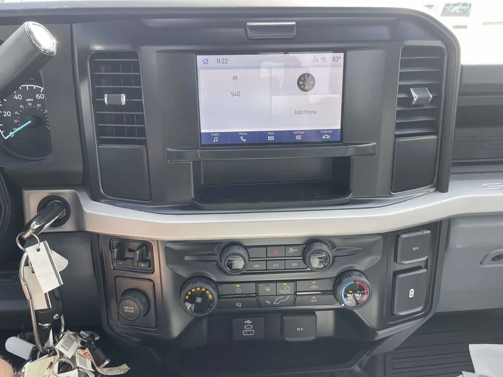 New 2026 Oxford White Ford F-450® XL image 19