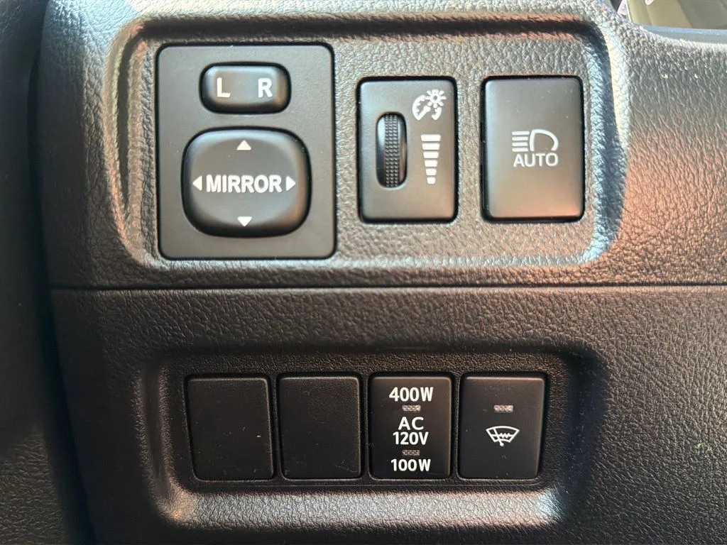 Used 2022 Green Toyota Trail image 17