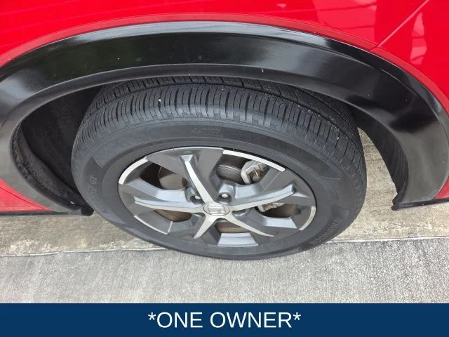 Used 2025 Red Honda EX-L image 3