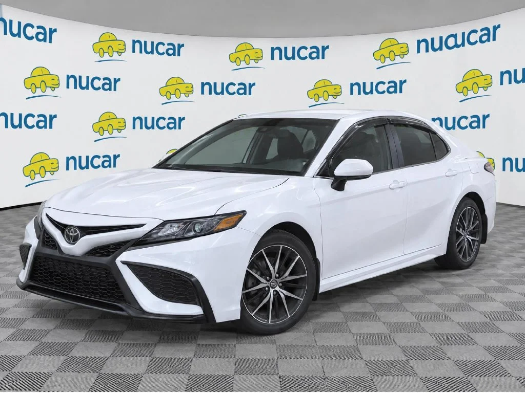 Certified Used 2023 White Toyota SE image 1