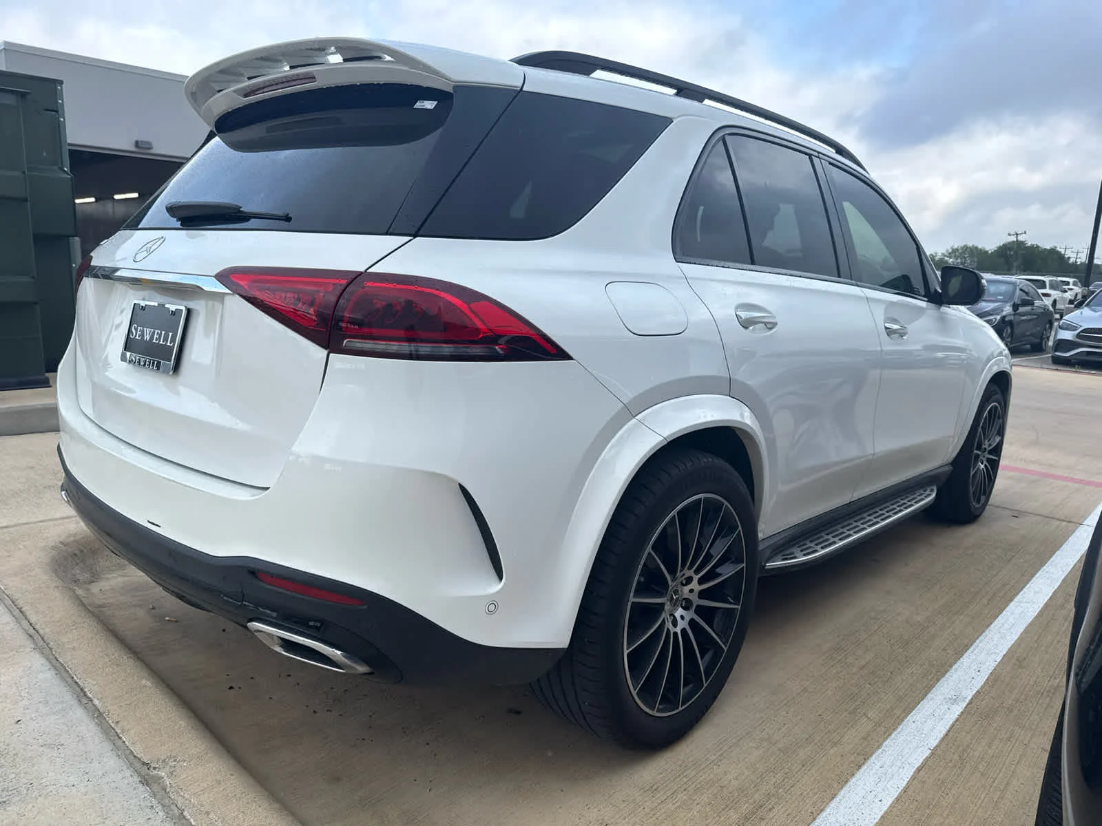 Certified Used 2022 Polar White Mercedes-Benz GLE 350 image 4