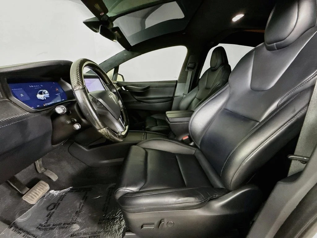 Used 2020 White Tesla Long Range image 21