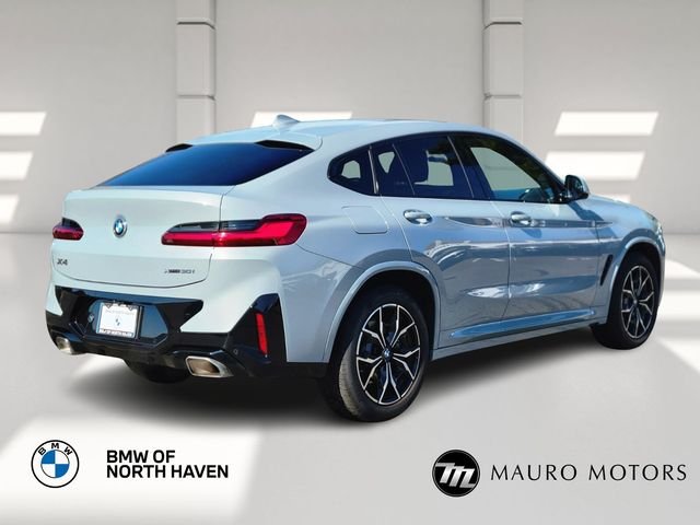 Used 2025 Gray BMW xDrive30i image 3